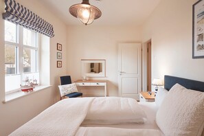 2 soveværelser, pengeskab på værelset, Wi-Fi, sengetøj