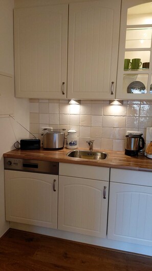 Fridge, microwave, dishwasher, highchair