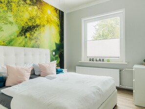 3 室のベッドルーム、旅行用ベビーベッド、WiFi