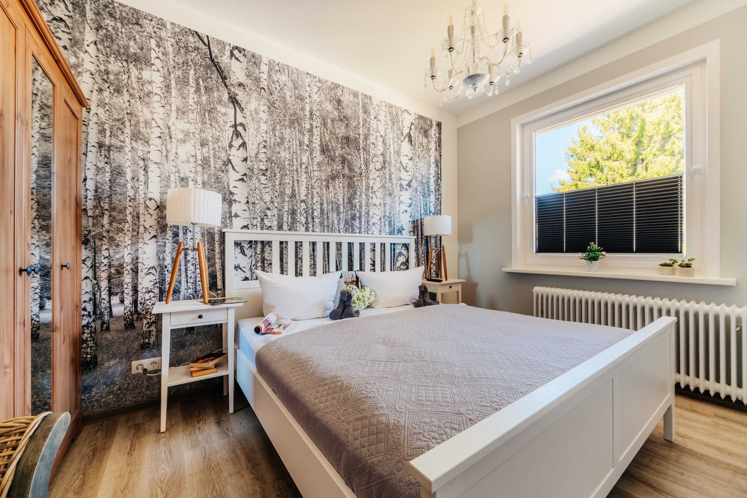 2 bedrooms, travel crib, WiFi