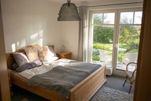 1 Schlafzimmer, Reisekinderbett, WLAN