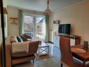 Luokittelematon kuva, 5 kautta 17, painike