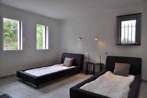 4 bedrooms, Internet