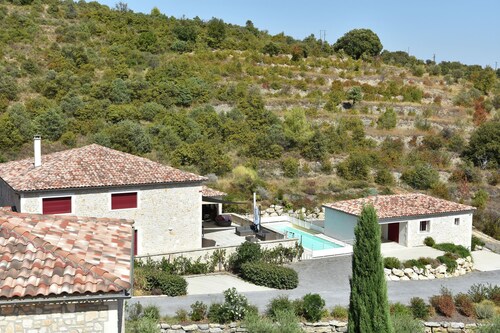 Maison de campagne avec piscine privée