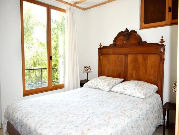 3 chambres, fer et planche à repasser, Wi-Fi