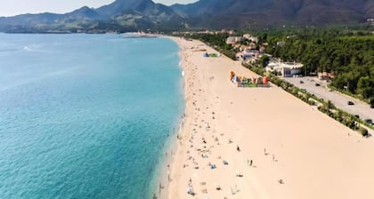 Villa in Le Boulou mit Hügelblick