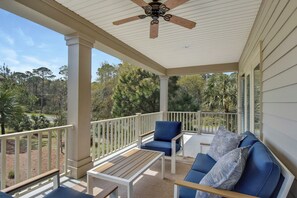Terrace/patio - Garden Cottage 63 - Seaside Grace - 3 king beds. (Jekyll Island)