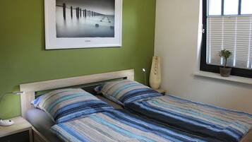 3 Schlafzimmer, Reisekinderbett, WLAN