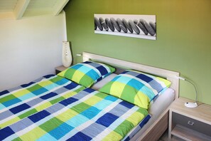 3 Schlafzimmer, Reisekinderbett, WLAN