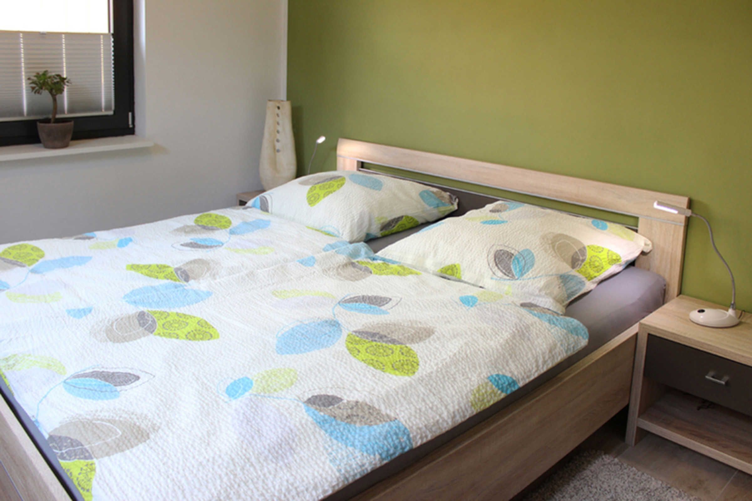 2 Schlafzimmer, Reisekinderbett, WLAN