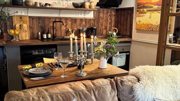 Tv, böcker och ett musikbibliotek