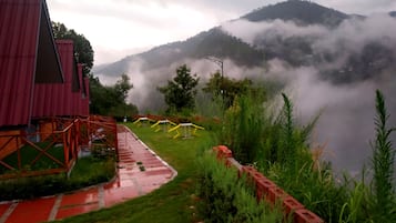 One Bedroom Cottage With Mountain View | Mountain view
