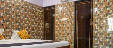 Egyptian cotton sheets, premium bedding, down comforters