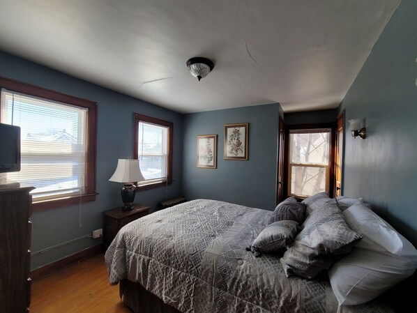 1 makuuhuone, silitysrauta/-lauta, ilmainen Wi-Fi, vuodevaatteet