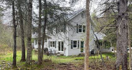 Bar Harbor rental, less than a quarter mile from Hadley Point Beach.