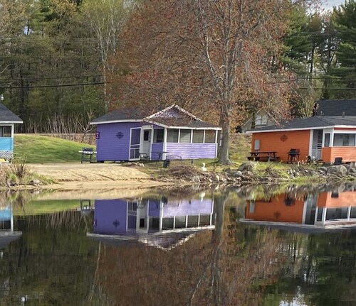 Lakefront Purple Cottage