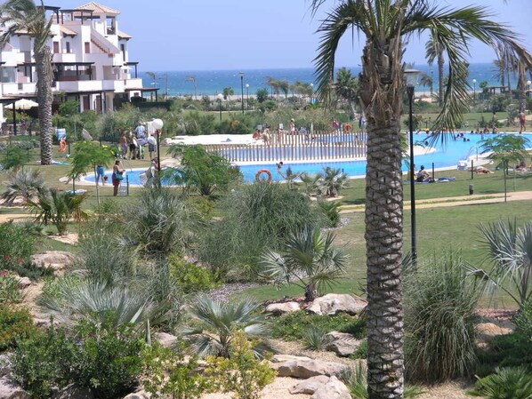 Utomhuspool