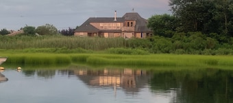 Madaket Home Sunset on Hither Creek