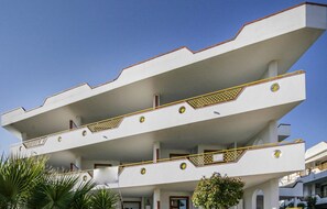 Exterior - Stunning apartment in Ma Alba Adriatica (Ma Alba Adriatica)