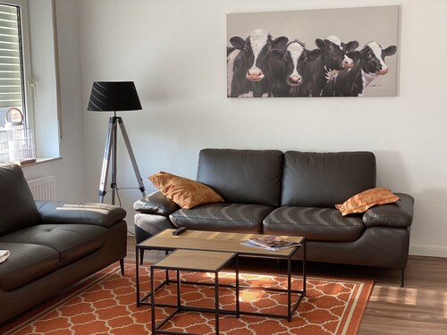 Großzügige 2 Zimmer -Wohnung im Erdgeschoss mit Sonnenterrasse