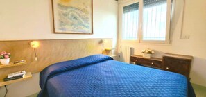 2 Schlafzimmer, Reisekinderbett, WLAN, Bettwäsche