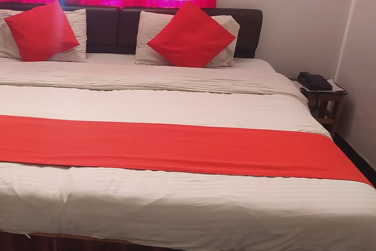 Habitación Deluxe | Espacio para trabajar con un portátil y wifi gratis