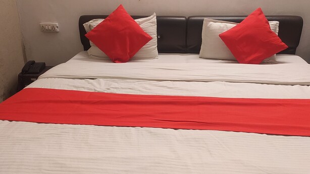 Habitación Deluxe | Espacio para trabajar con laptop y wifi gratis 