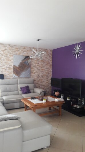 Fernseher