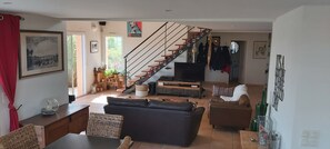 Smart TV, video games, DVD player, table tennis