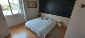 5 Schlafzimmer, Bügeleisen/Bügelbrett, Reisekinderbett, kostenloses WLAN