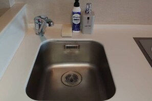 Private kitchenette - Sunshine City 1016 (Sapporo)