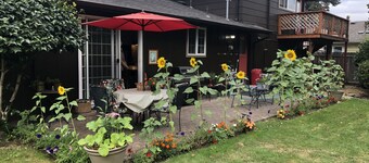 Emerald City Cozy Studio Suite - Stay near university fun – 5 min drive