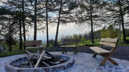 Vacation home for 12 people, 8 rooms, 4 bathrooms with fireplace and large lounge