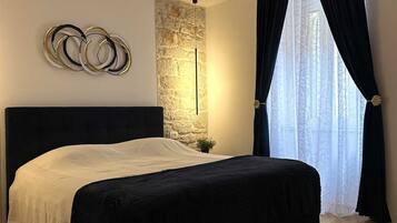 1 bedroom, free WiFi, bed sheets