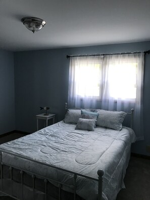 3 Schlafzimmer, Bügeleisen/Bügelbrett, Reisekinderbett, kostenloses WLAN