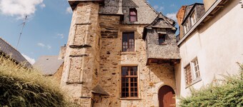 Manoir de la Nogrie - La Grange 4 bedrooms + pool & jacuzzi near Rennes