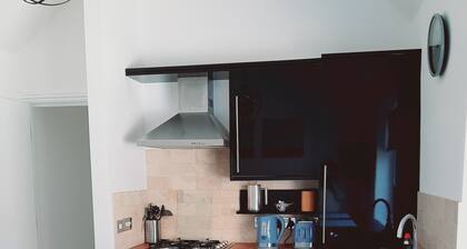 Cosy Modern Apartment in the Heart of Llandudno