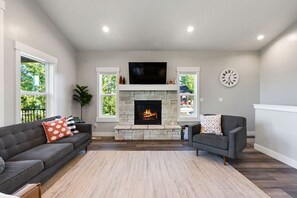Smart TV, fireplace, video games, DVD player