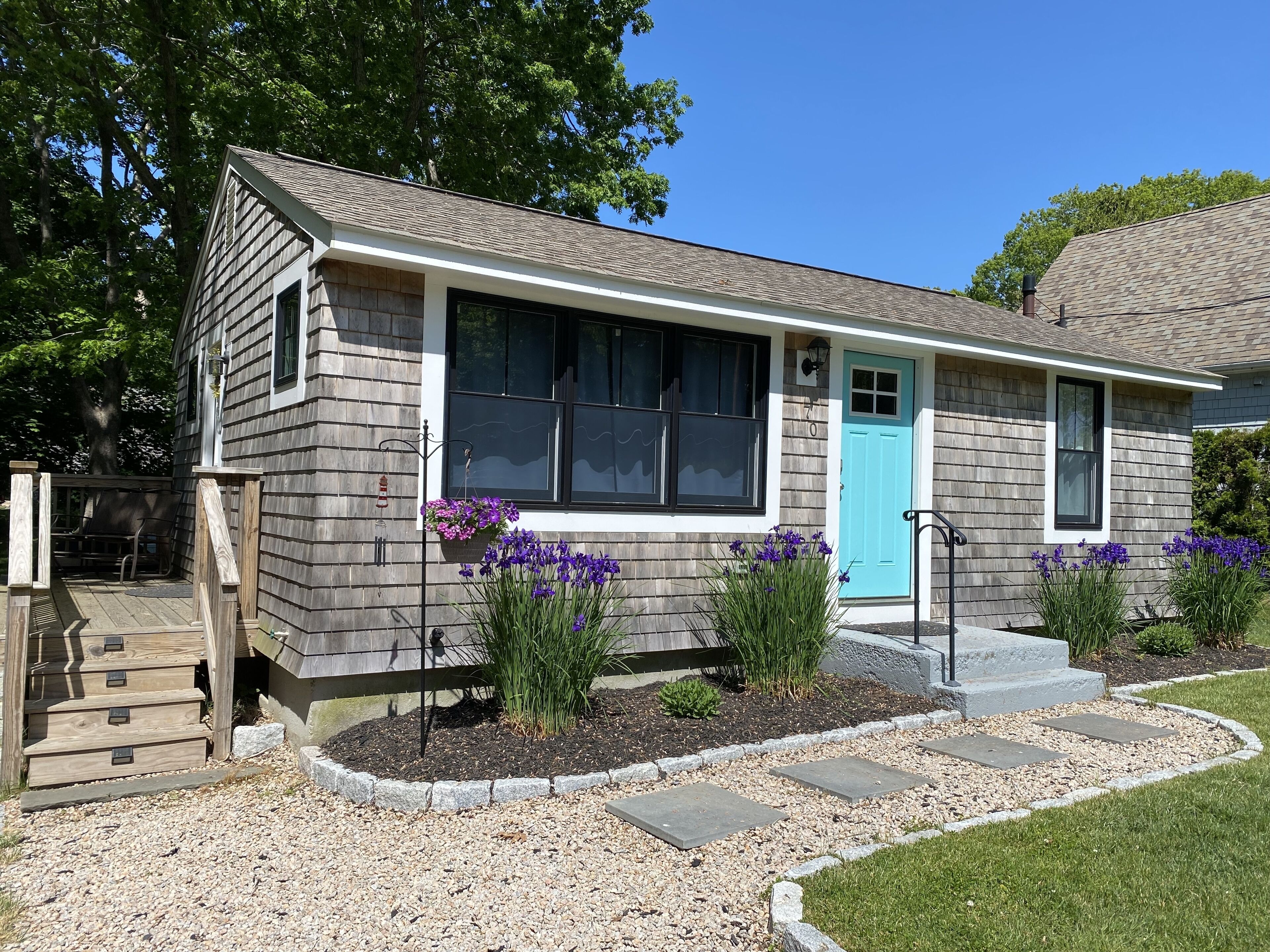 Private home, short walk to Harbour Island beach! Central A/C, family friendly!