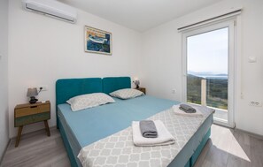 3 chambres, Wi-Fi gratuit, draps fournis