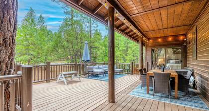 Cardinal Landing Cabin in Torreon w/AC, Furnished Deck, Grill & Firepit