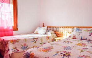 3 bedrooms, WiFi