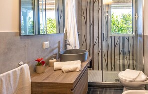 Shower, hair dryer - Beautiful home in Scicli (Scicli)