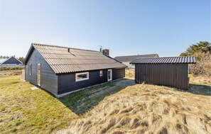 Exterior - Lovely home in Thisted with WiFi (Thisted)