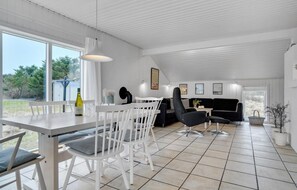 Dining - Lovely home in Thisted with WiFi (Thisted)