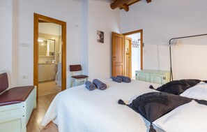 1 chambre, accès au Wi-Fi (inclus), literie fournie