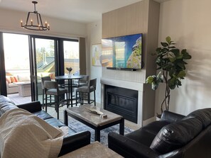 Smart TV, fireplace, stereo, printers