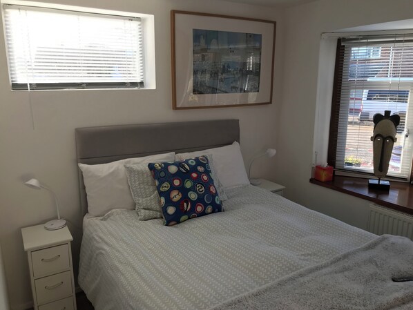 1 Schlafzimmer, Bügeleisen/Bügelbrett, kostenloses WLAN, Bettwäsche