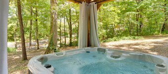 Pops Cabin | Lookout Mountain | Luxury Tiny Home