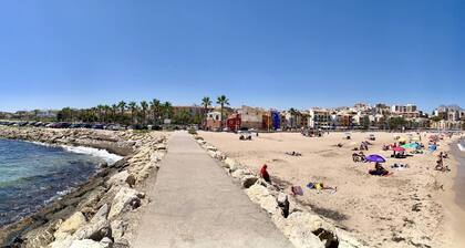 Explore the old world charm of La Villajoyosa